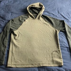Lulu men’s green running jacket